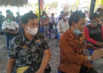 Foto : Sekwan Lutim Monitoring  Temu Konstituen Legislator di Pongkeru