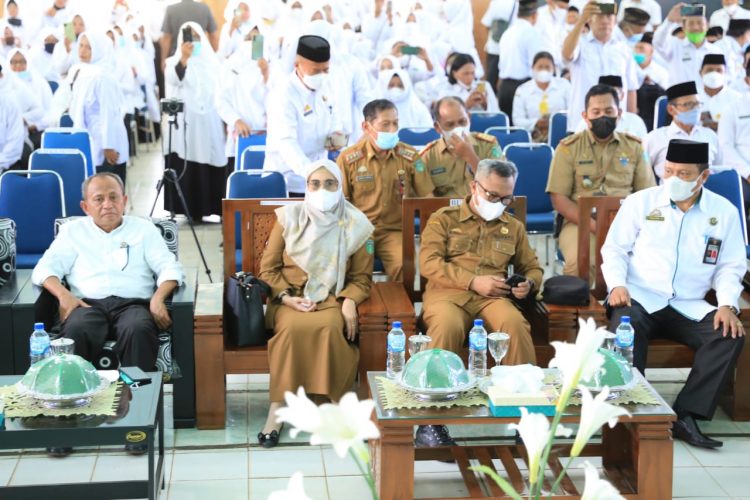 Sinergitas Bupati-Pimpinan DPRD Lutim  Kala  Hadiri HAB Kemenag