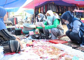 Tim Pengawasan Obat dan Makanan Temukan Barang di Wawondula Tak Kantongi Izin Edar