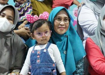 Ketua Tim Penggerak PKK Lutim  Ingatkan Pentingnya Imunisasi Anak