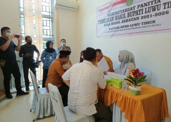 Video : 2 Persyaratan Yang Belum Diserahkan Rully Heryawan Saat Daftar  Cawabup Lutim