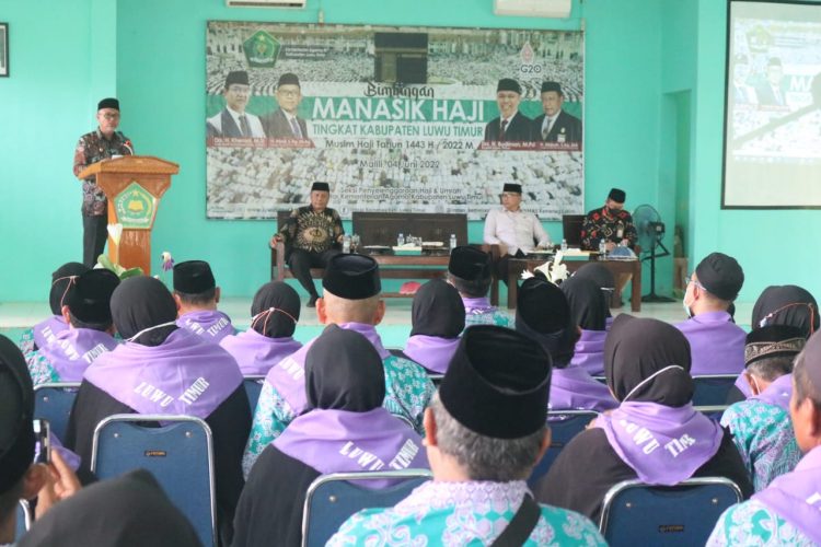 73 Jamaah Calon Haji Lutim Bertolak Ke Tanah Suci