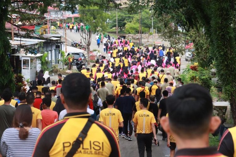 Sinergitas TNI-Polri Gelar Jalan Santai dan Fun Bike Sambut HUT Bhayangkara ke-76