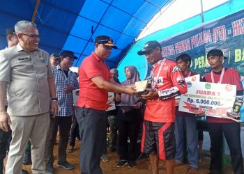 Kemeriahan Penutupan Lomba Bala-Bala di Towuti