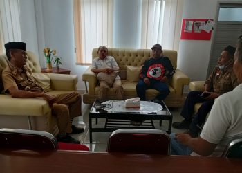 Komunitas ‘ Pakkampong ‘ Datangi DLH Lutim : Kekeruhan Sungai Malili Makin Parah