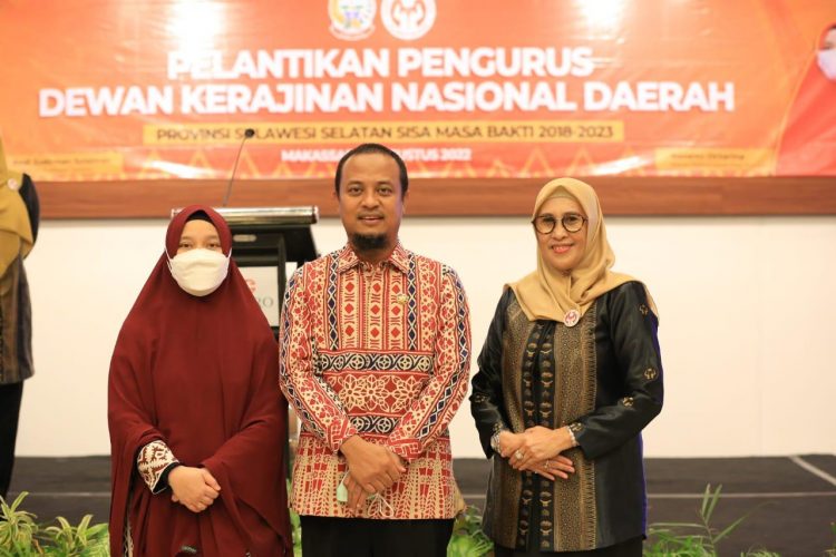 Sufriaty Budiman Resmi Jabat Ketua Dewan Kerajinan Nasional Daerah Lutim