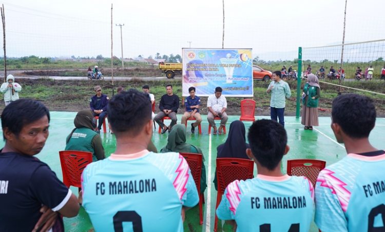PT Vale Bangun Fasilitas Olahraga Bola Voli di Mahalona Raya