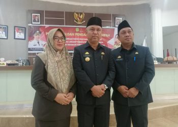 Moment Puspawati Husler Teteskan Air  Mata Saat Dilantik Kadis PPKB