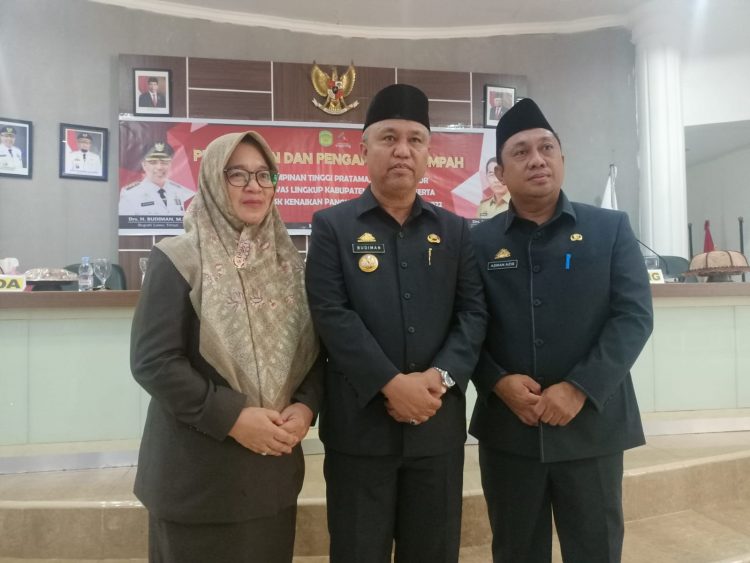 Moment Puspawati Husler Teteskan Air  Mata Saat Dilantik Kadis PPKB