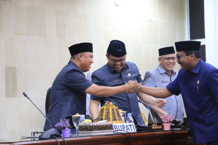 Begini Pandangan Umum Fraksi-Fraksi di DPRD Lutim Perihal Ranperda APBD 2023