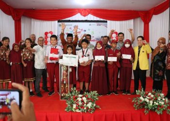 SD YPS Singkole Juara I Cerdas Cermat Matematika di Lutim