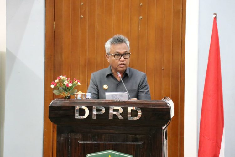 Jawaban Bupati Budiman Perihal Penyesuaian Tarif Air Minum