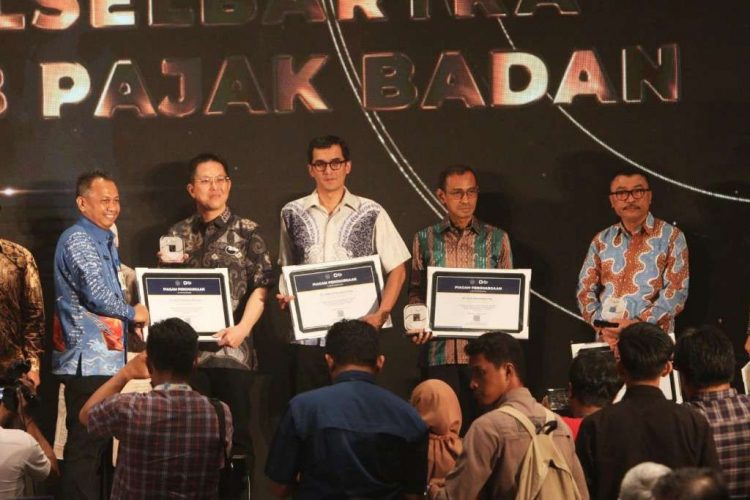 PT Vale Raih Pajak Award Kanwil DJP Sulselbarta