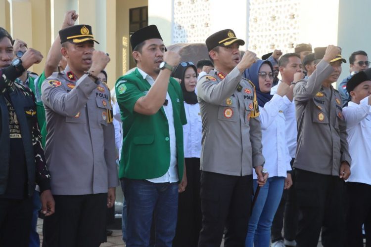 Taman Bhineka Tunggal Ika Jadi Saksi Deklarasi ‘ Sumpah Pemuda ‘ Polres Lutim- Elemen Pemuda