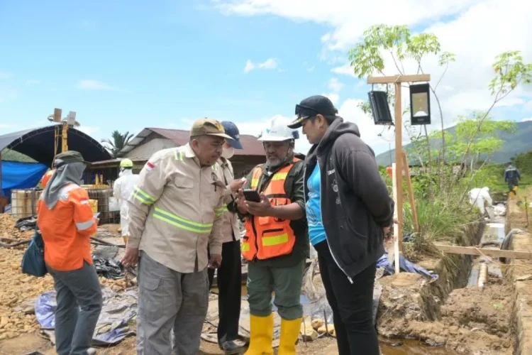 Bupati Lutim Umumkan Hasil Uji Lab Air Danau Towuti : Layak Dikonsumsi