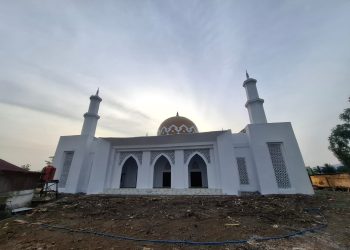 Gunakan APBN Rp 5,4 M, Pembangunan Islamic Center Mahalona Disorot Warga