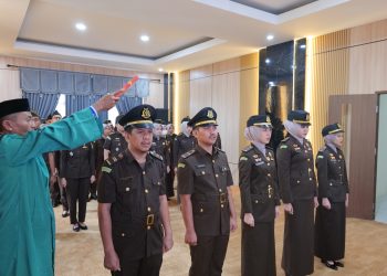 Kajari Berthy Lantik 5 Pejabat Lingkup Kejaksaan Negeri Lutim
