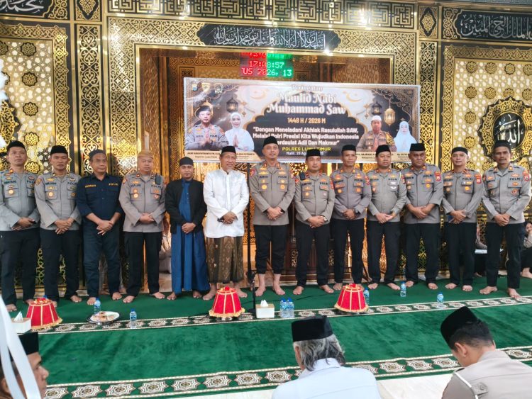 Dari Peringatan Maulid Nabi Muhammad SAW, Kapolres Lutim : Berikan Pelayanan Terbaik Bagi Masyarakat