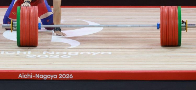 Rahmat Erwin Abdullah Pecahkan Rekor Dunia, Emas Asian Games 2026 Milik Indonesia