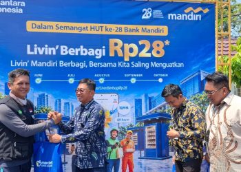 Bank Mandiri Rayakan Usia 28 dengan 786 Paket Sembako di Palu