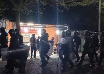 Bentrokan warga Nunu dan Anoa di Palu Selatan