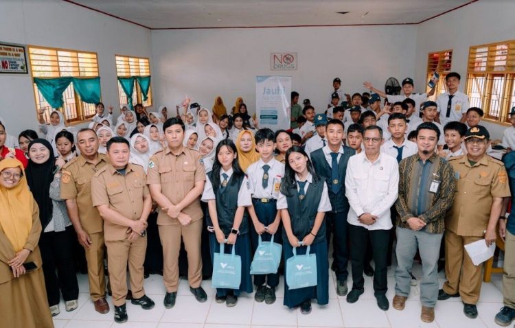 Vale Indonesia Edukasi Pelajar Baula Soal Bahaya Narkoba dan HIV