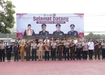 Wakapolri Apresiasi Penerapan KUHAP Baru di Kendari